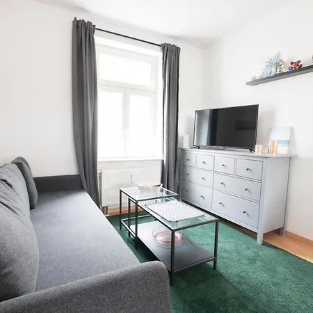 Gemuetlich Und Modern Mit Grossem Balkon 公寓 茨维考