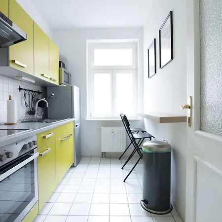 公寓 Gemuetlich Und Modern Mit Grossem Balkon 茨维考