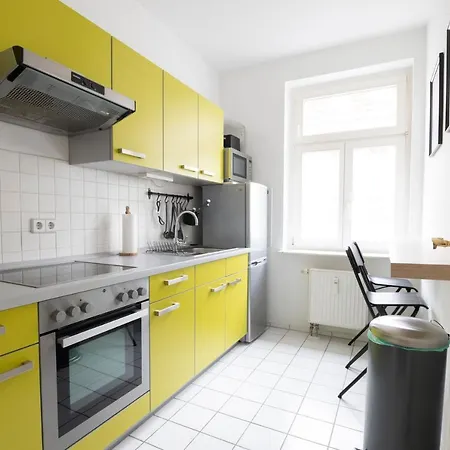 公寓 Gemuetlich Und Modern Mit Grossem Balkon 茨维考